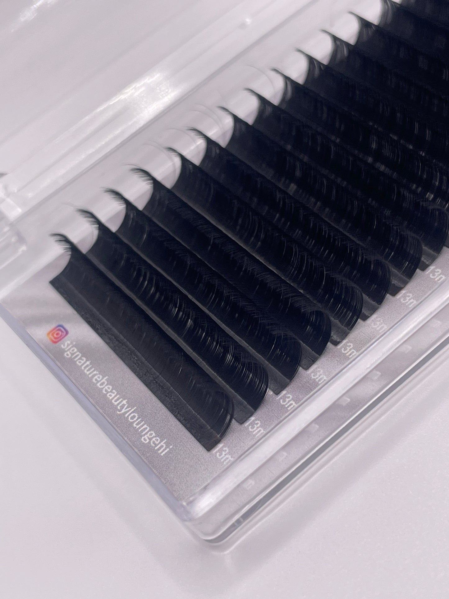 Signature silk Lash Bundle 0.03D