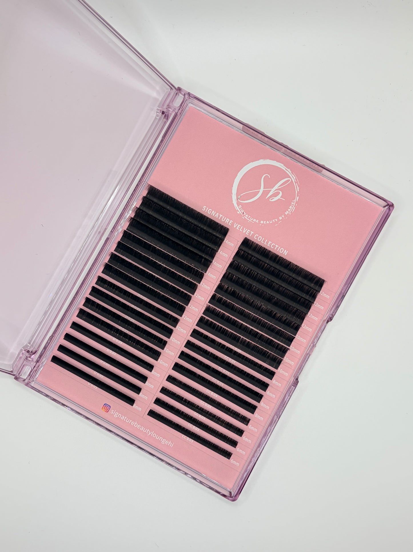 Mega wispy velvet lash tray