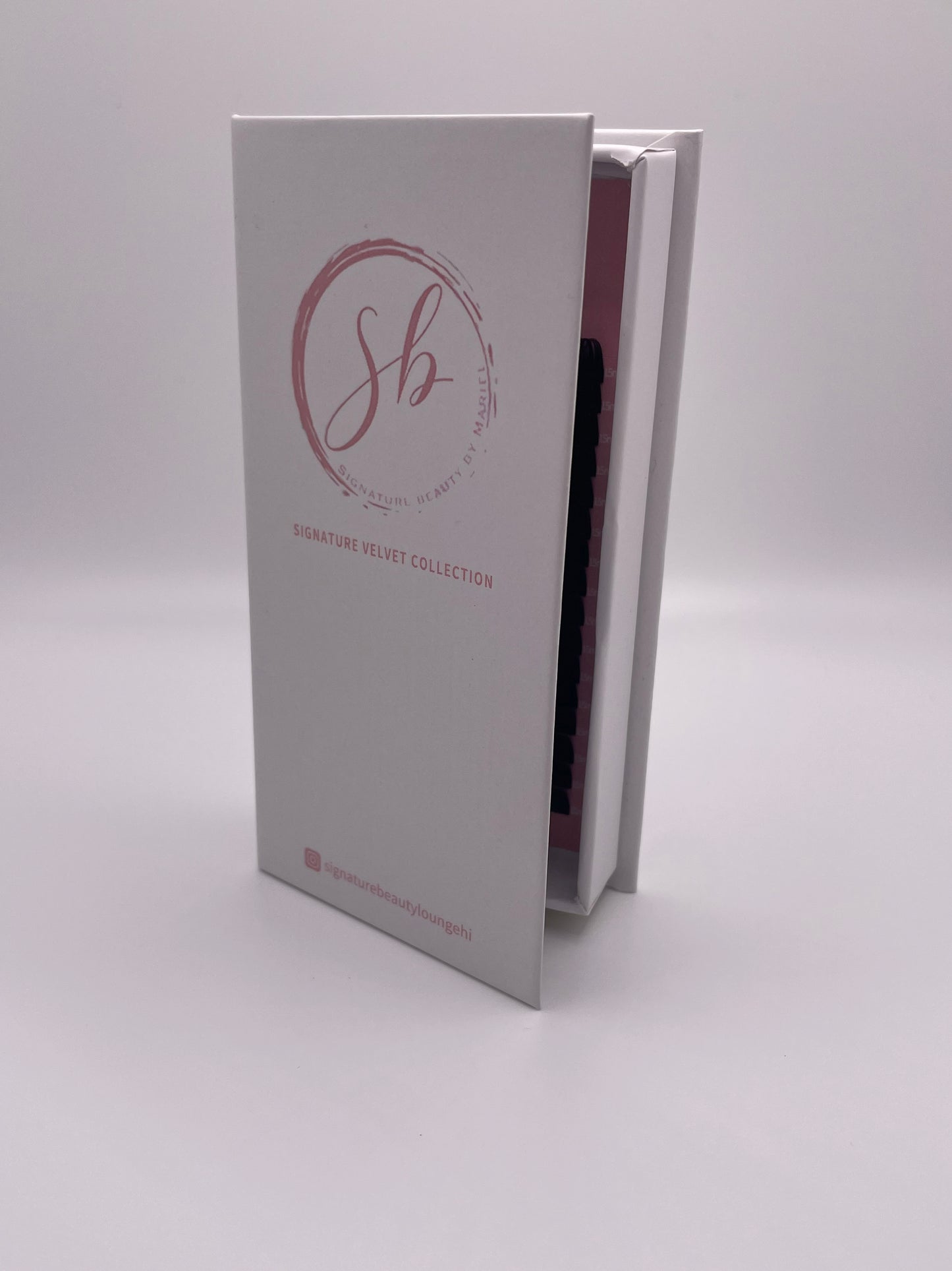 Signature Velvet Lash Bundle 0.03D
